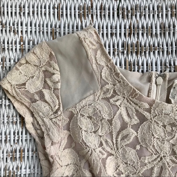 EUC {Urban Outfitters} Ivory Lace Dress XS - Picture 3 of 6